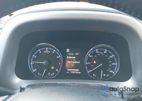 2016 Toyota Rav4 Xle from USA, damaged, VIN 2T3RFREV8GW445042